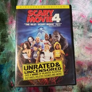 SCARY MOVIE 4